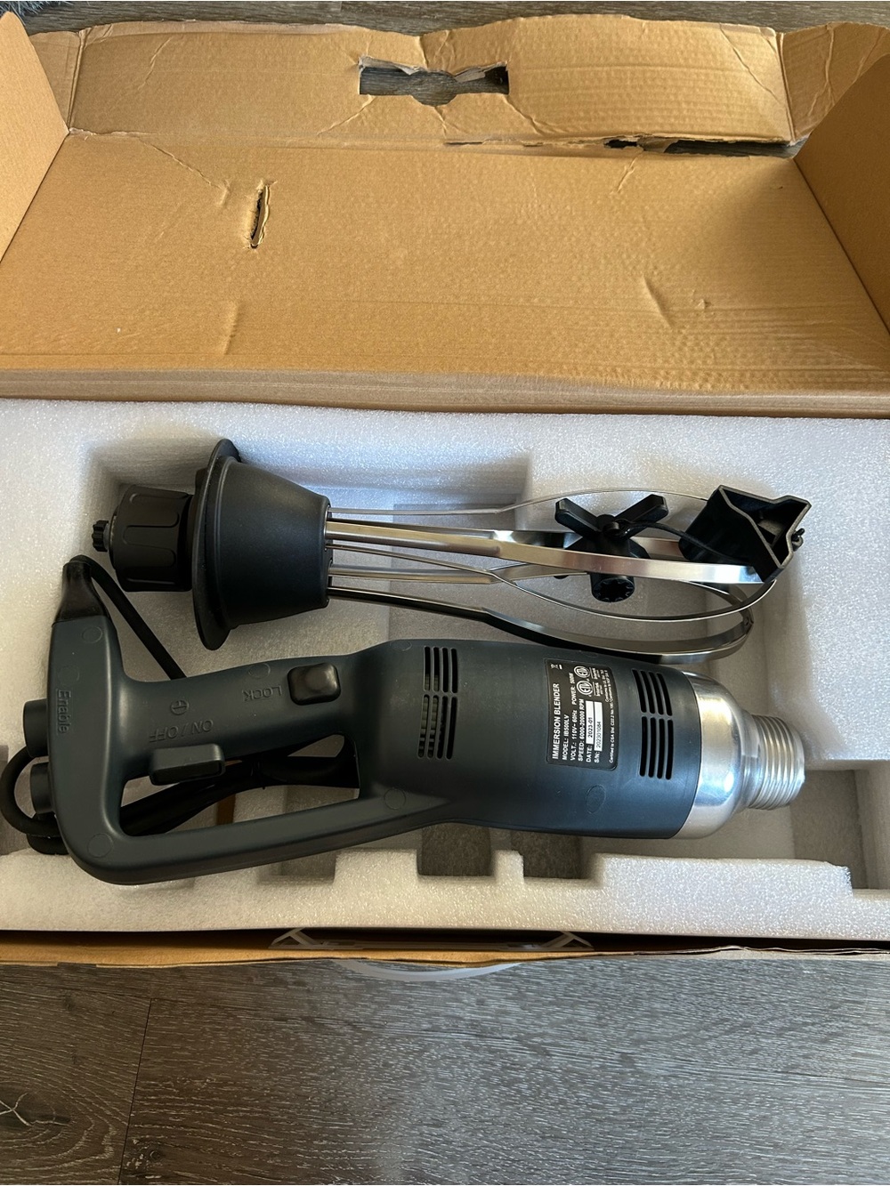 New industrial commercial immersion blender with 10” whisk attachment 120v